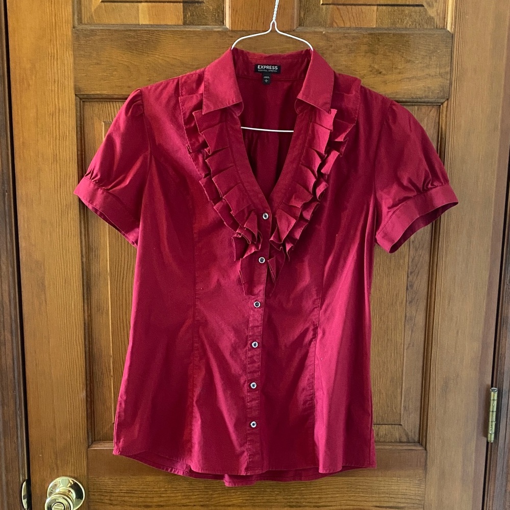 Express size L Women's Crimson Button-Up Blouse